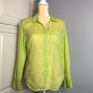 Caslon Neon green long sleeve top
